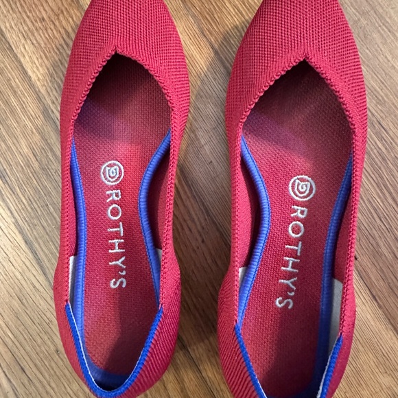 Red Rothy's “The Point I” Flats - Picture 1 of 3